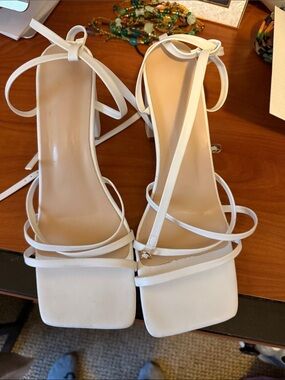 Women's White Strappy Square-Toe Heeled Sandals